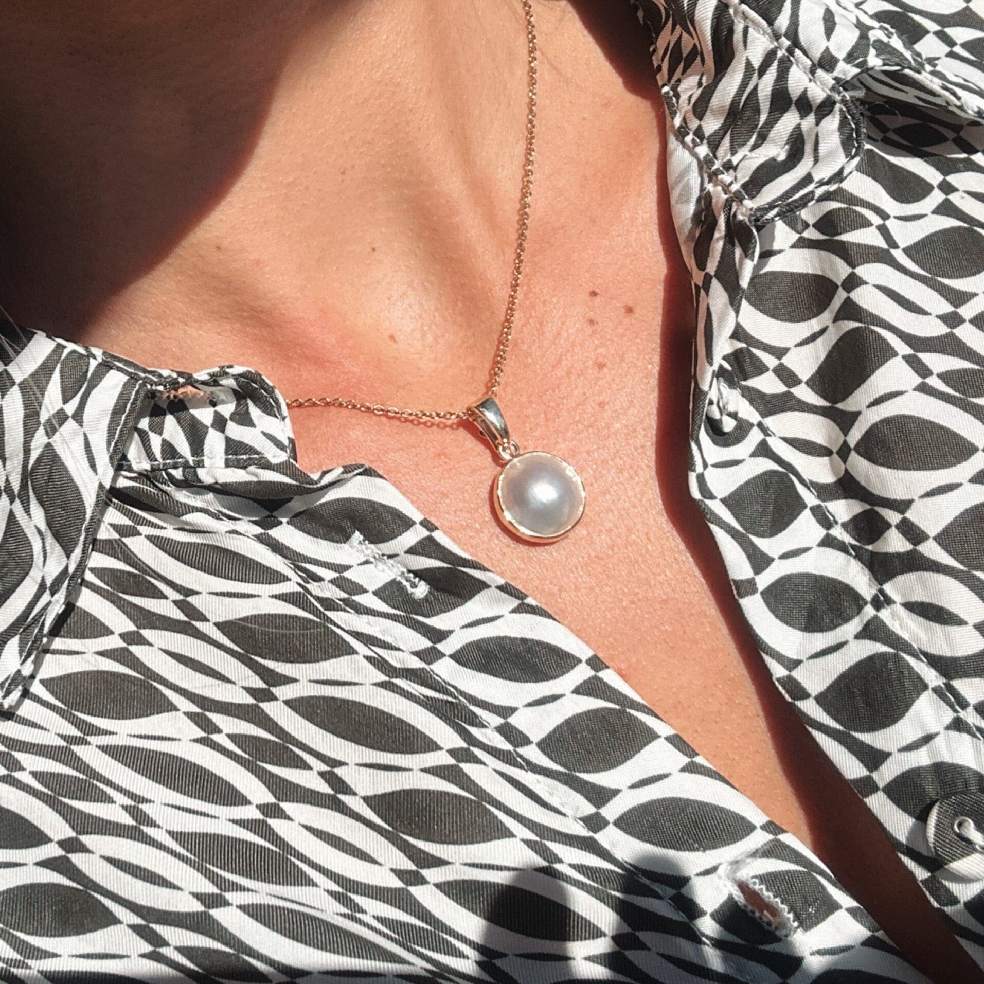 Australian Mabe Round Pendant