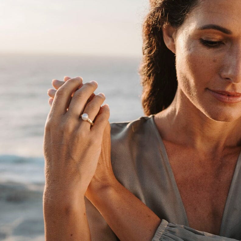 Julia Freshwater Ring