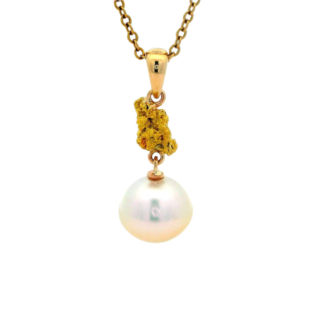 Pendant with gold nugget and south sea pearl